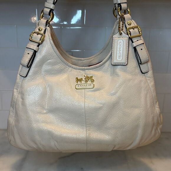 Coach Bag Purse Handbag Leather Pocketbook Maggie Madison Hobo Shoulder Bag - Picture 2 of 16